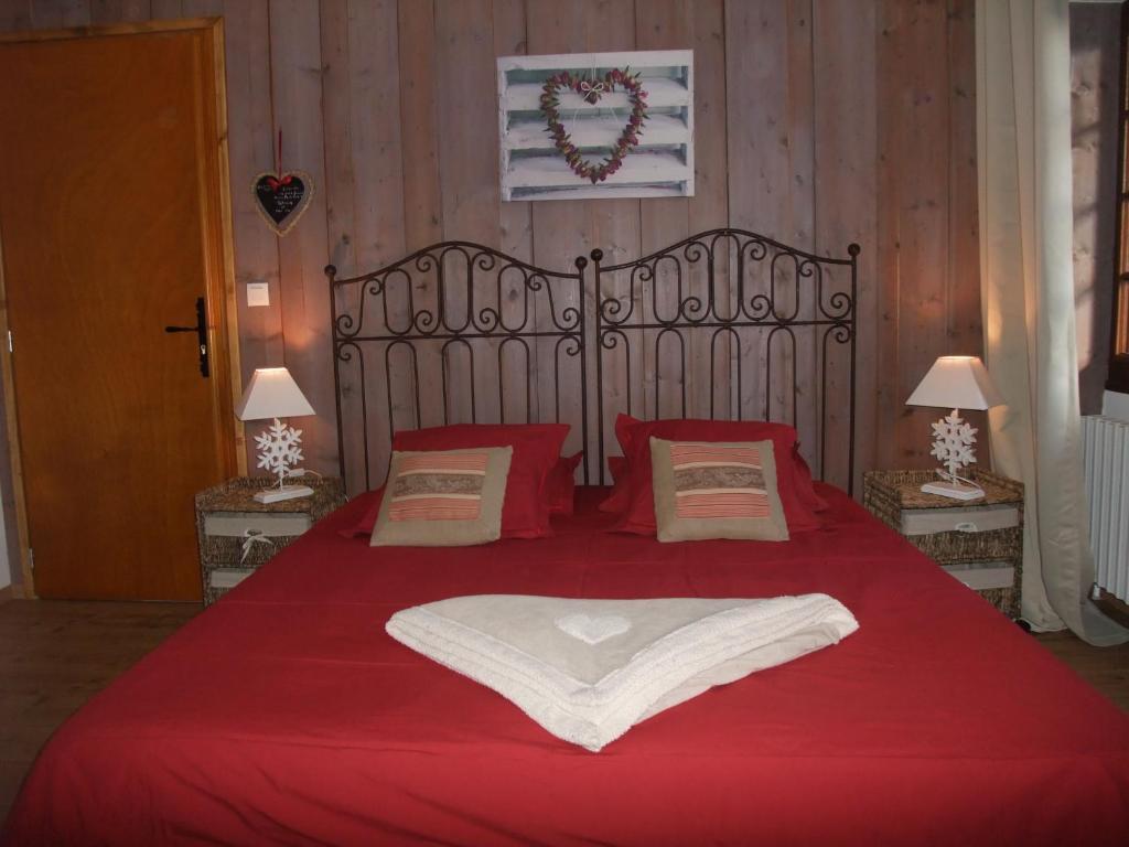 Le Domaine Du Grand Cellier Chambres D'Hotes En Savoie Tournon-sur-Rhône Værelse billede
